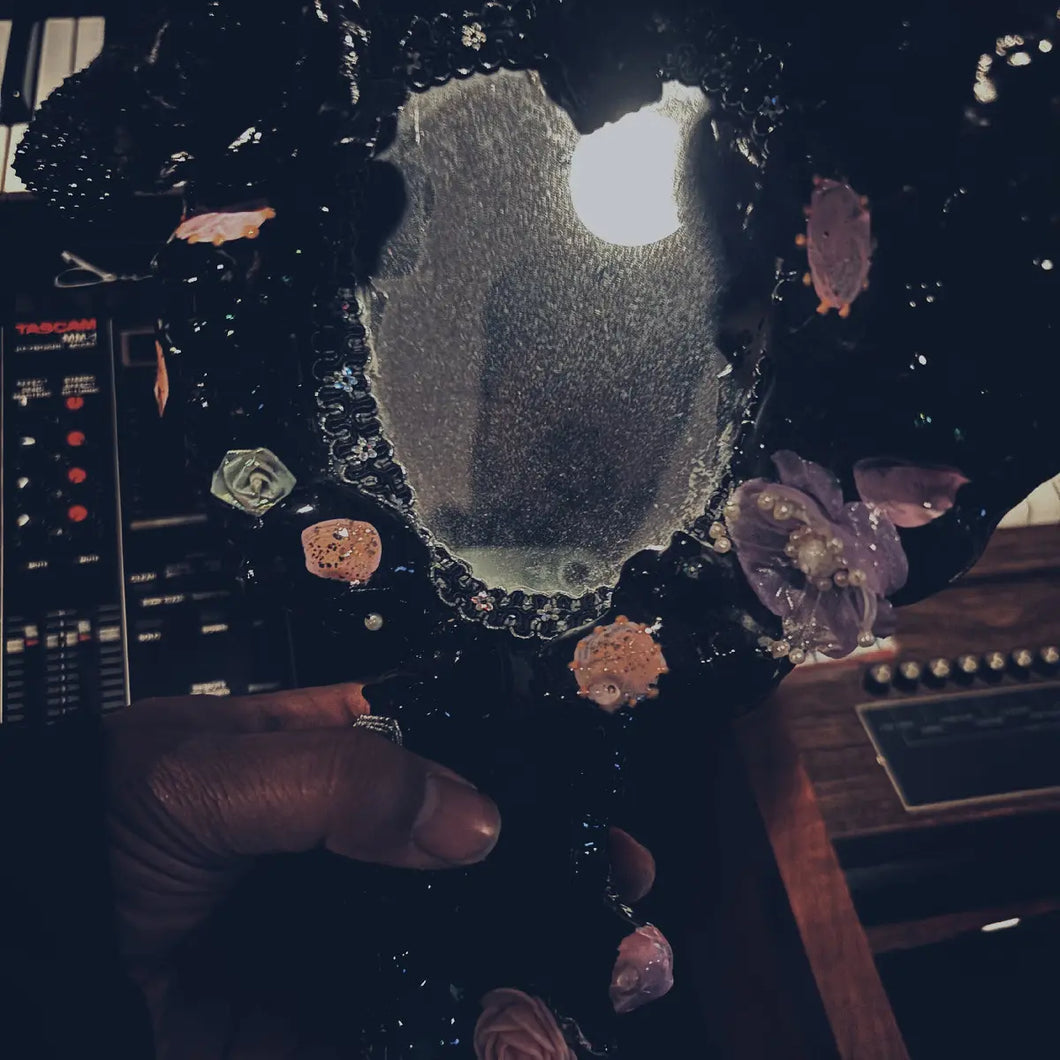 MANEKA - BATHES AND LISTENS VINYL (LTD. ED. RED GALAXY W/ OBI-STRIP)