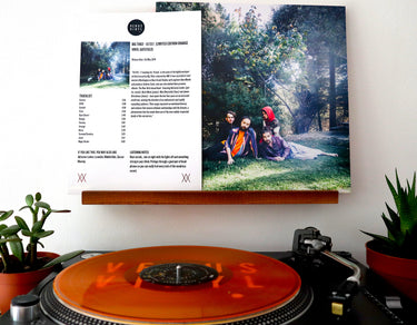 venus vinyl gift subscription service free shipping. free tote bag.